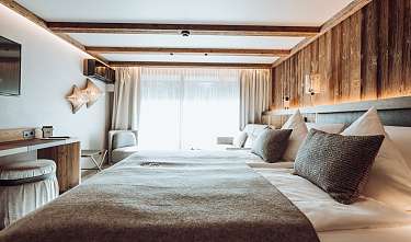 Alpine Chic Zimmer