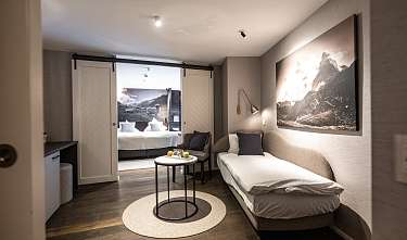 Superior Zimmer Wohnraum mit Sofabett