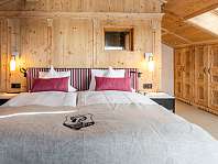 4.0 Romanttik Suite