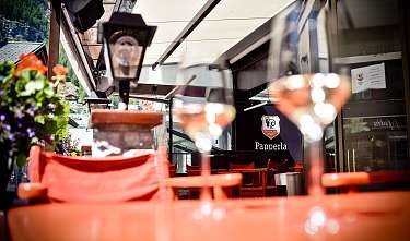 Papperla Pub