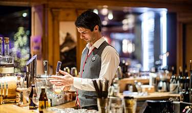 Hotel Alpenhof Piano Bar