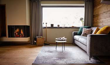 neuer Kamin im Wohnzimmer